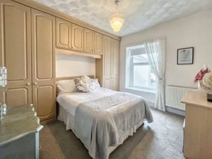 Photo 19- click for photo gallery